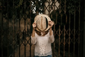 Unsplash ID 9F9nZ_s64sE