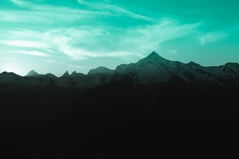 Unsplash ID 9jdlJzl6yN8