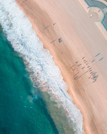 Unsplash ID A_C-ISHntMI