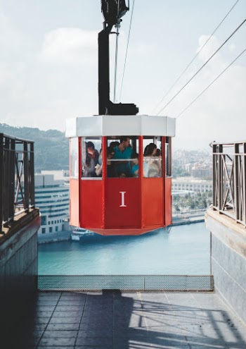 Unsplash ID aktjetKBqzc