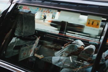 Unsplash ID AxylCdwRKJo