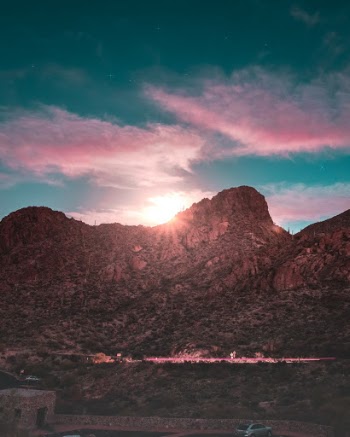 Unsplash ID b2iRObV_8-M