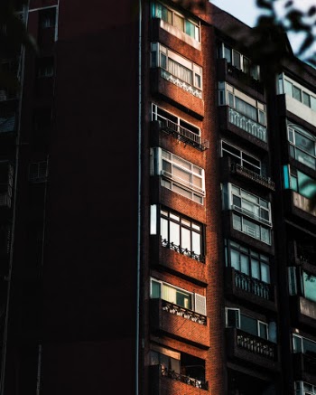 Unsplash ID b8S9HOfBOi0