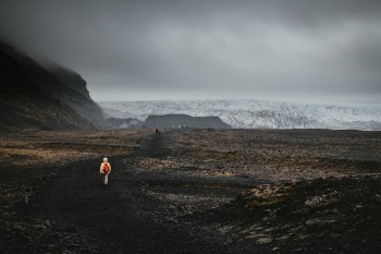 Unsplash ID bgy5x3qG2j0