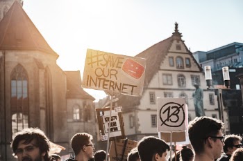 Unsplash ID bl1SYJBwJMc