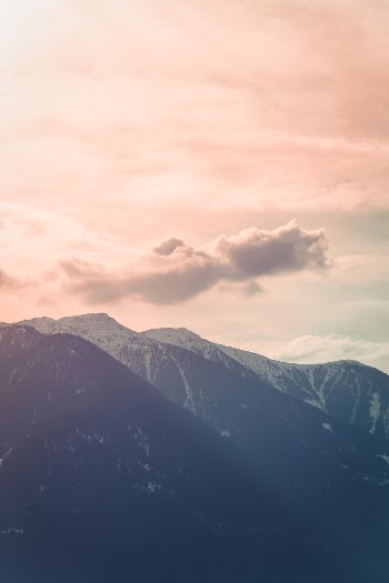 Unsplash ID Bmdqm6RADBc