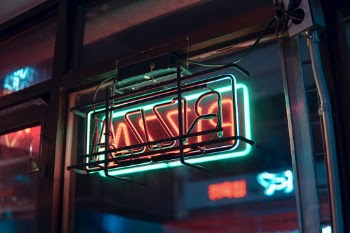 Unsplash ID brYpKVkN4SU
