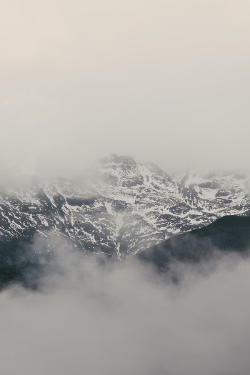 Unsplash ID BwMMcuQiIfo