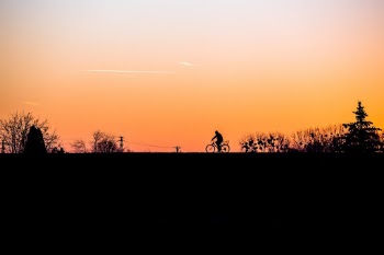 Unsplash ID BZrJZrychUA