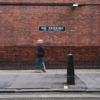 Unsplash ID c_Qm9iy1ksw