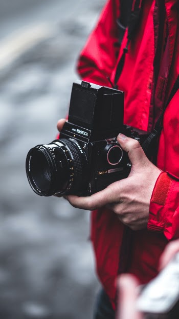 Unsplash ID cBxv5E-yNyg