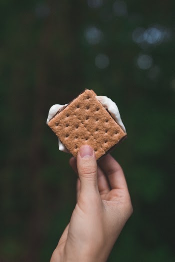 Unsplash ID CgPPfCOPIWM