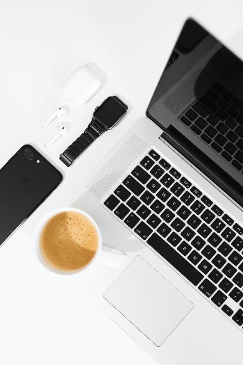 Unsplash ID CGR3CEo26FM