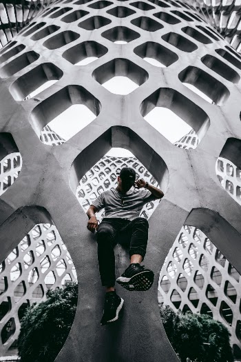 Unsplash ID ChEQ7myaUyc
