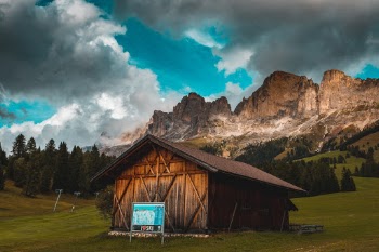 Unsplash ID CMBebeqCqlI