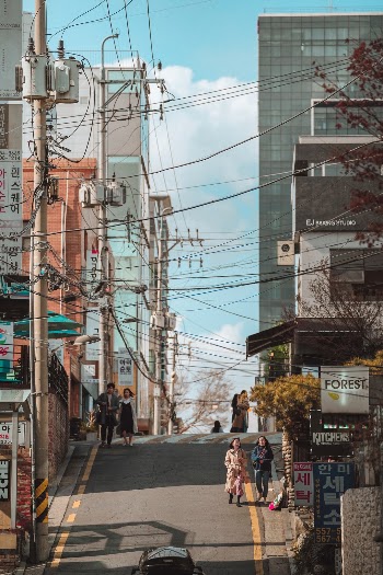 Unsplash ID cpRl5JtaSCo