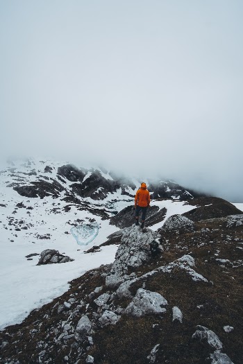 Unsplash ID CWUAen2vp-0