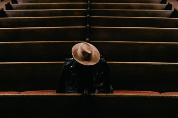 Unsplash ID DBFj1ff1eRA