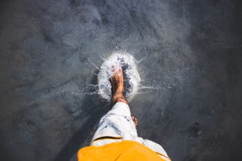 Unsplash ID deusjnAYb4I