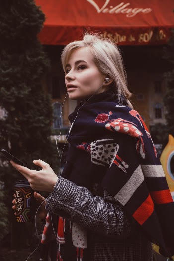 Unsplash ID dF55Ml47BV8