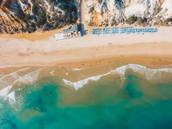 Unsplash ID DHhDK1HwPJ8