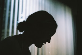 Unsplash ID dkwN-EHless