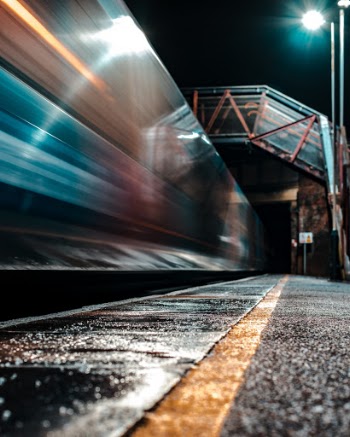Unsplash ID DOf7I_cF8hE