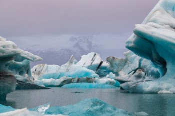 Unsplash ID DsFnLlcnTok
