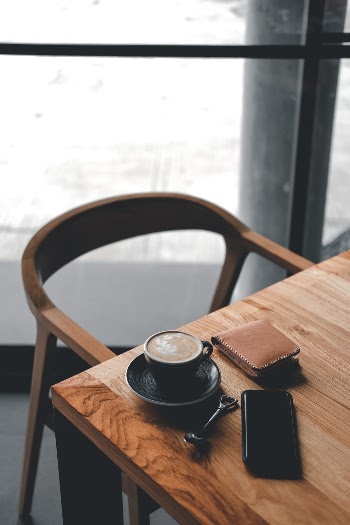 Unsplash ID DVl-F1ha_jA