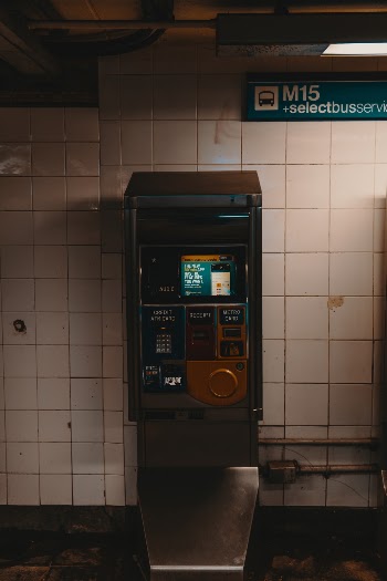 Unsplash ID DvvLOPPMkEI