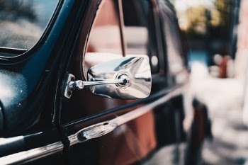 Unsplash ID dXFq9i6sPZI