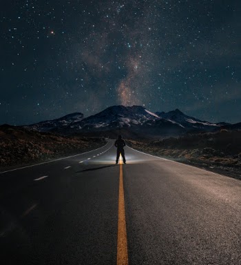 Unsplash ID e_oQBi1QXgU