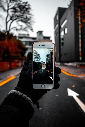 Unsplash ID e2WuWmkQ28I