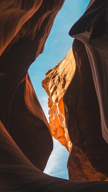 Unsplash ID EBPoKkfvT-E