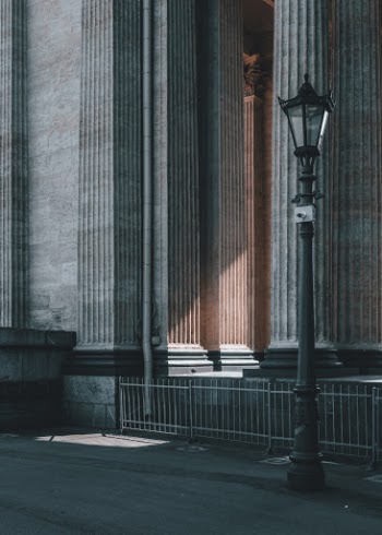 Unsplash ID Ee8npdxqNZ8