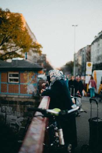 Unsplash ID EEzhOzN_MGM