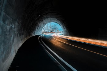 Unsplash ID EI_4o7qWGgE