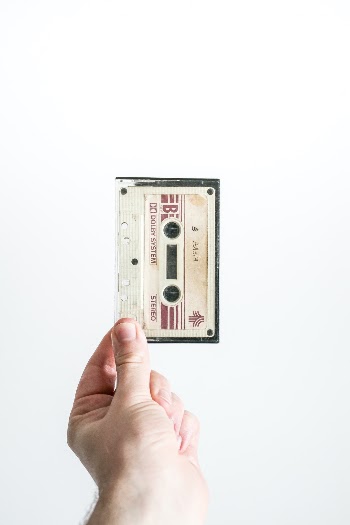 Unsplash ID EI2GEZeB5Lg