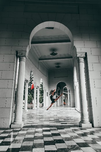 Unsplash ID EiVbD9LhYJs
