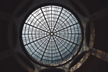 Unsplash ID eW8zH85Eio4