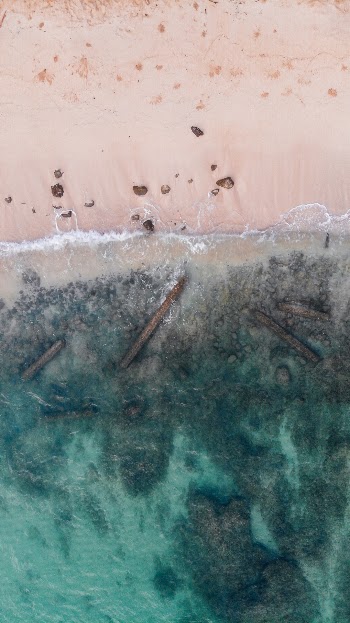 Unsplash ID FfZSy4flpTI