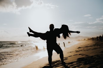 Unsplash ID fhiP58dYuFU