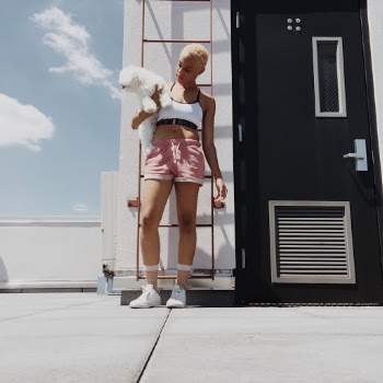 Unsplash ID FhnbSI7RWxM