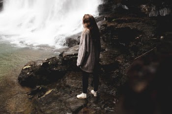Unsplash ID FjWHMbqNllM