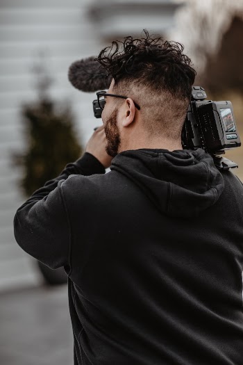 Unsplash ID fKaPcBRhQNg