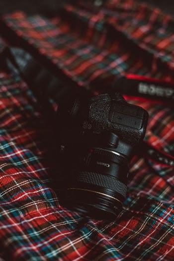 Unsplash ID -fqV0Dfm0uc