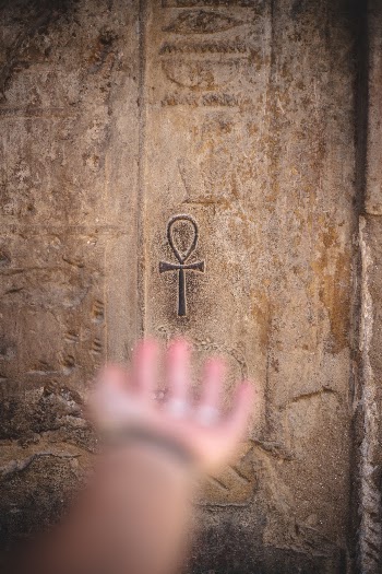 Unsplash ID fsCXMnsSLdk