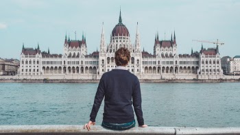 Unsplash ID fvZvQIALhcU