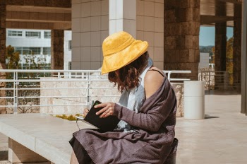 Unsplash ID Fw79b4ORsq4