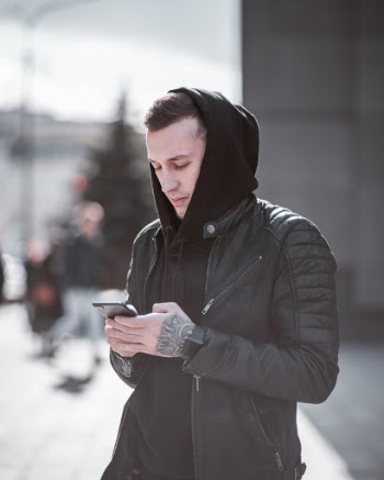 Unsplash ID Fw8jct3xTgI